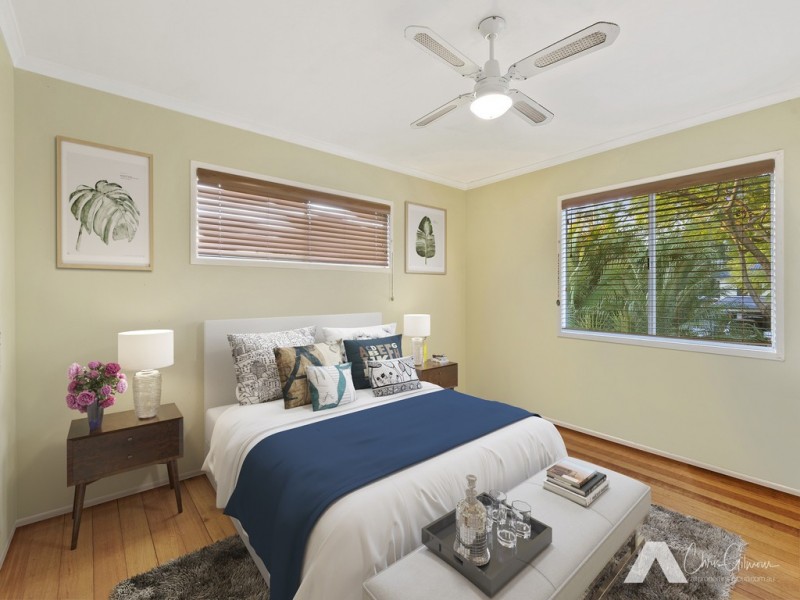 15 Saratoga St, Browns Plains QLD 4118