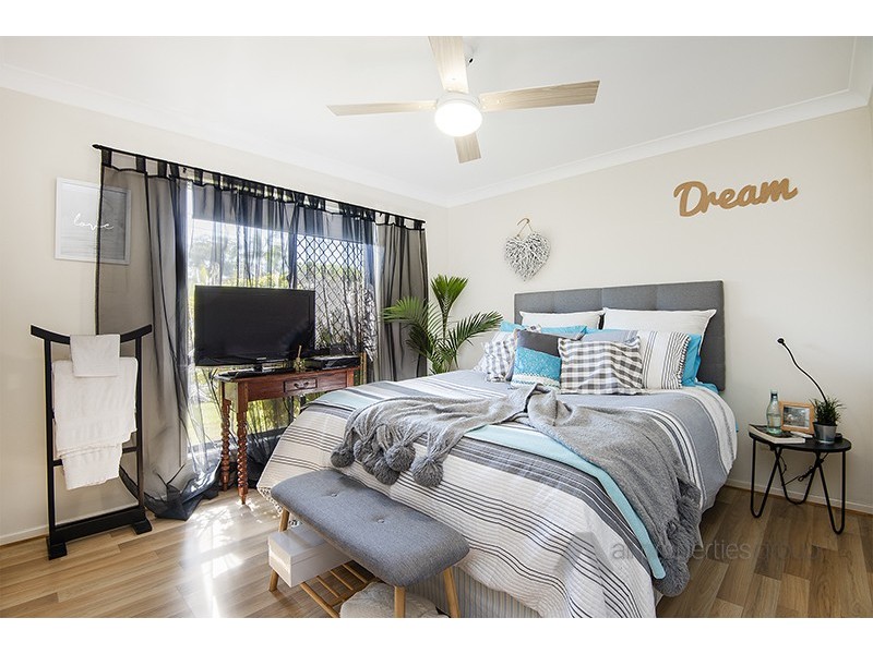 94 Mackellar Drive, Boronia Heights QLD 4124