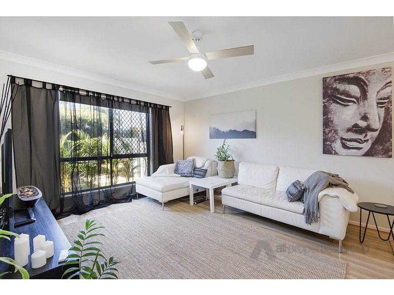 94 Mackellar Drive, Boronia Heights QLD 4124