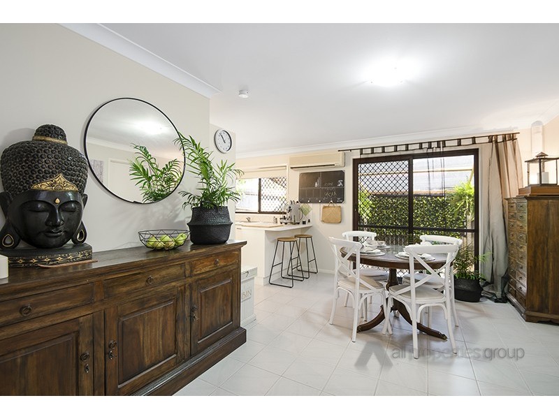 94 Mackellar Drive, Boronia Heights QLD 4124