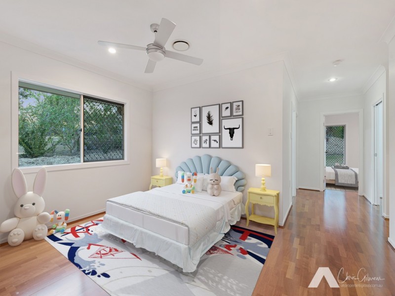 13-15 Sunbird Ct, Greenbank QLD 4124