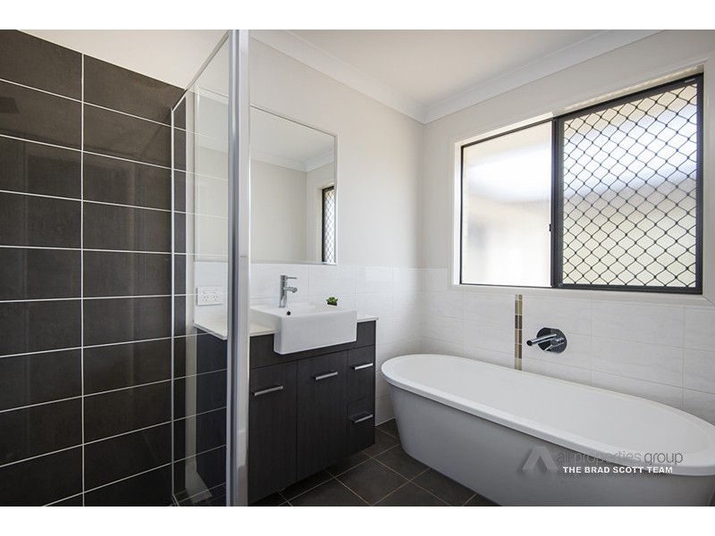 43-45 Olley Street, New Beith QLD 4124