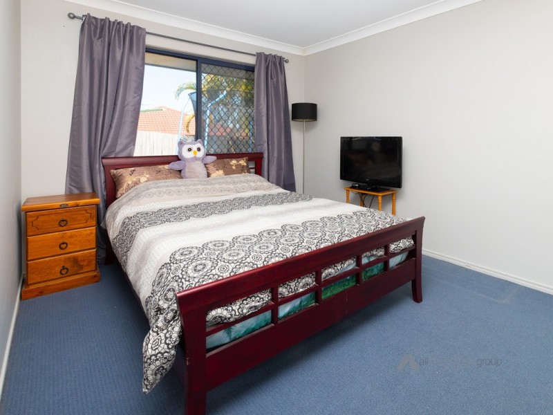 14 Standford Place, Regents Park QLD 4118