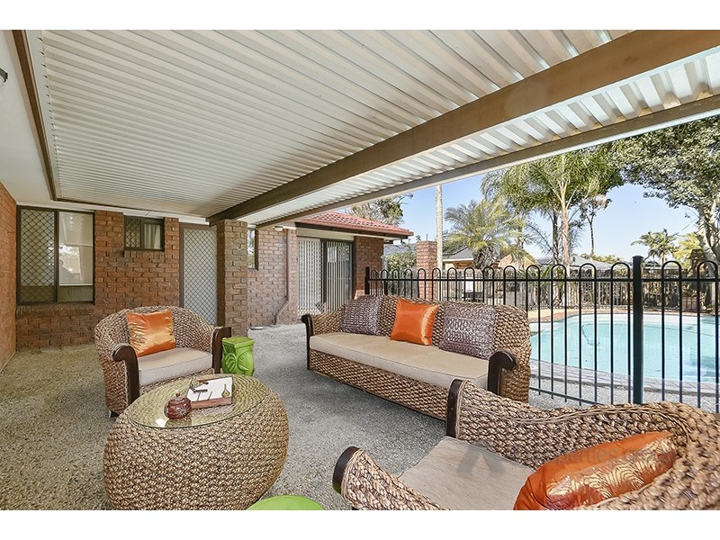 67 OWENS CRESCENT, Regents Park QLD 4118