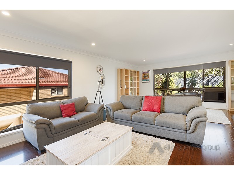 105 Sumners Rd, Jamboree Heights QLD 4074