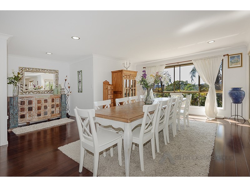 105 Sumners Rd, Jamboree Heights QLD 4074