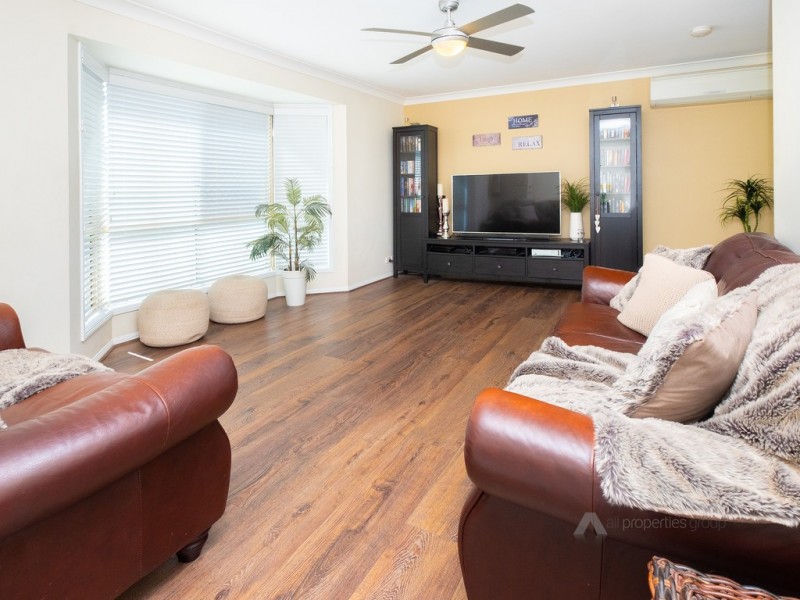56 Redgum Drive, Regents Park QLD 4118