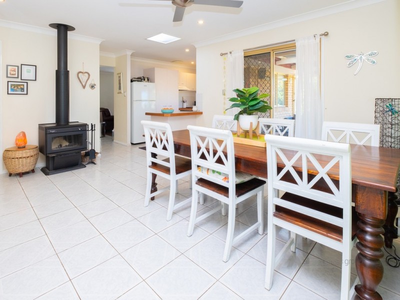 56 Redgum Drive, Regents Park QLD 4118