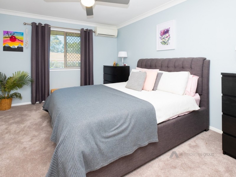 56 Redgum Drive, Regents Park QLD 4118