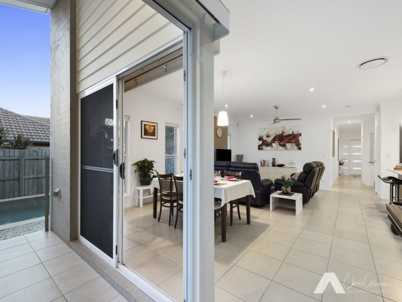 29 Larapinta Circuit, Parkinson QLD 4115