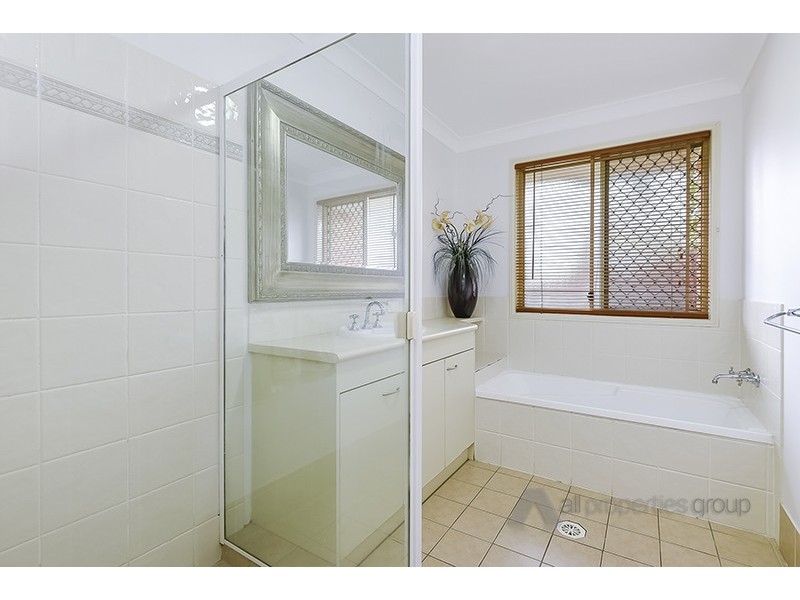 25 Killarney Street, Forest Lake QLD 4078