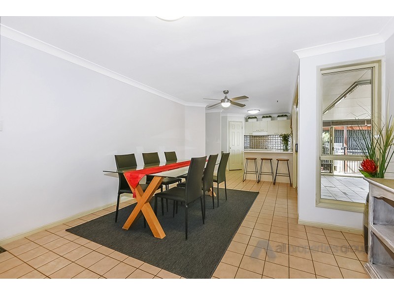 25 Killarney Street, Forest Lake QLD 4078