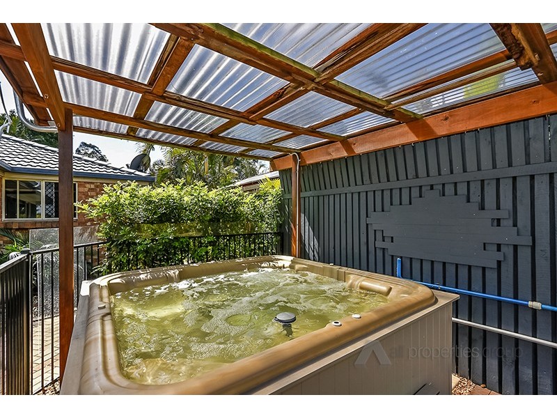 25 Killarney Street, Forest Lake QLD 4078