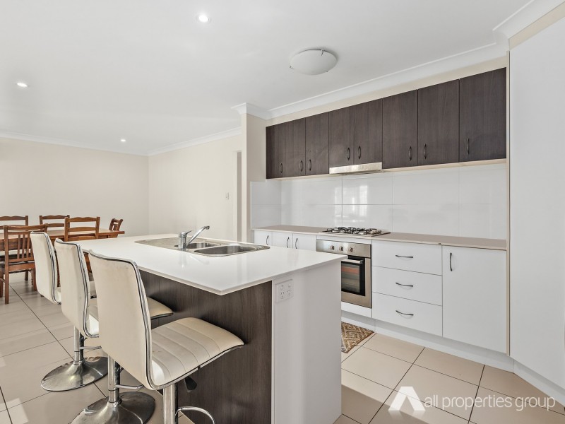 22 John Davison Place, Crestmead QLD 4132
