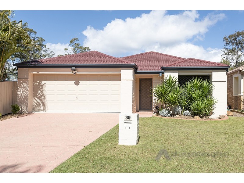 39 St James Street, Forest Lake QLD 4078