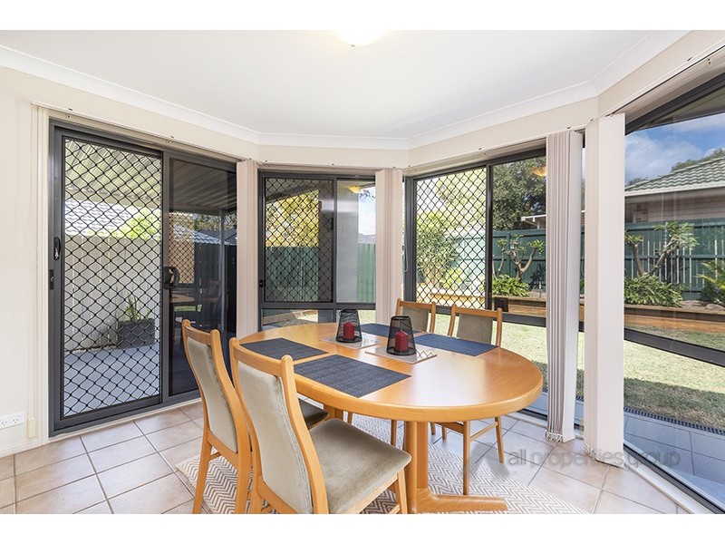 39 St James Street, Forest Lake QLD 4078