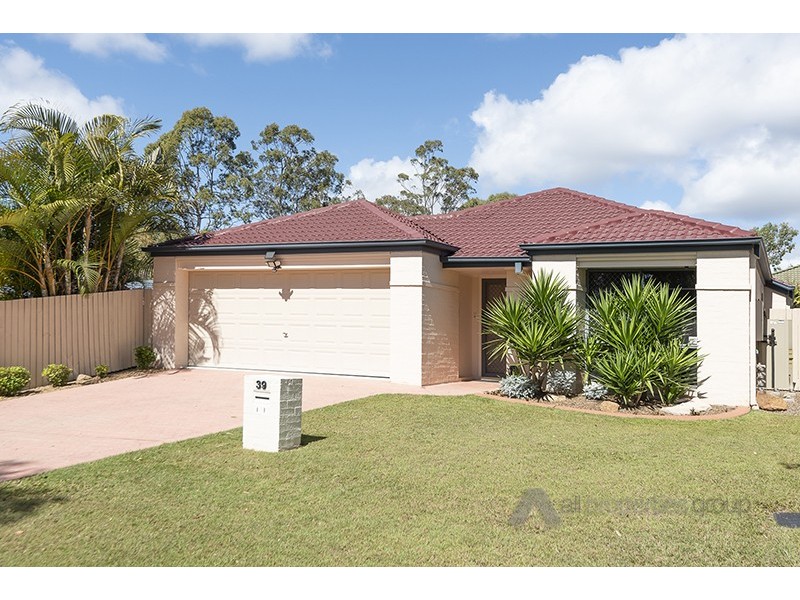 39 St James Street, Forest Lake QLD 4078