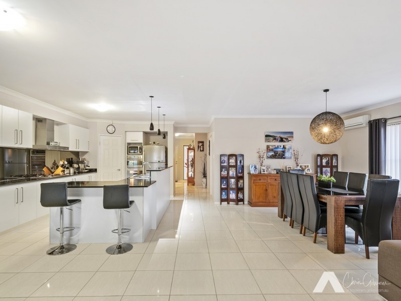 18-20 Border Cres, New Beith QLD 4124