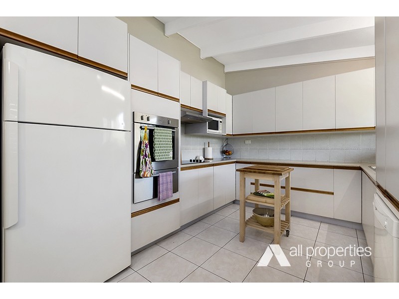 5 Wentworth Tce, Boronia Heights QLD 4124
