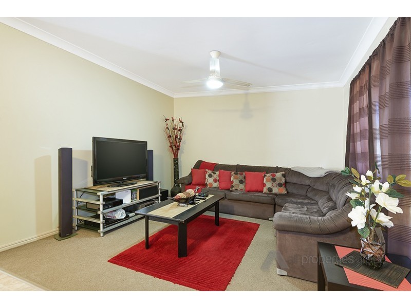 20 Geaney Boulevard, Crestmead QLD 4132