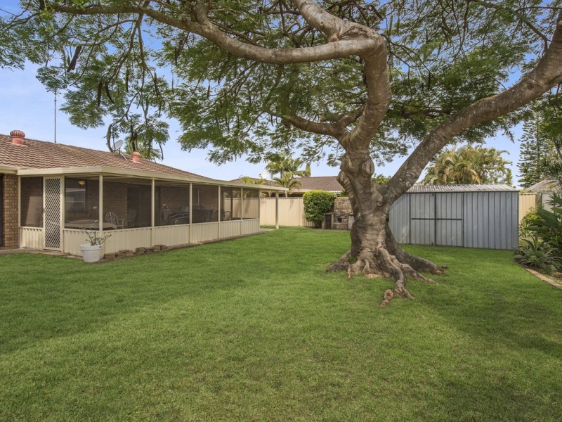 18 Wendoree Way, Coombabah QLD 4216