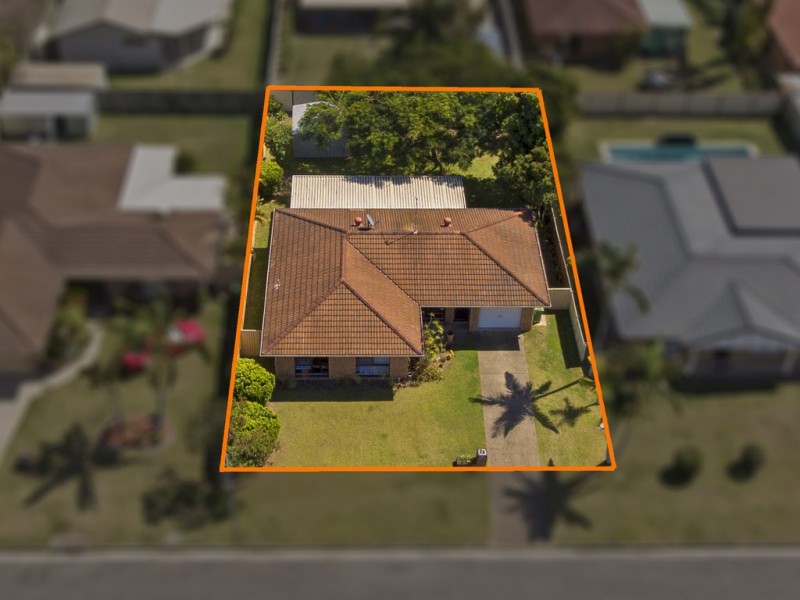 18 Wendoree Way, Coombabah QLD 4216