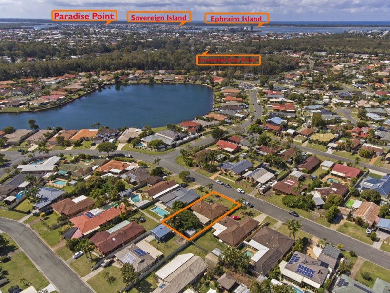 18 Wendoree Way, Coombabah QLD 4216