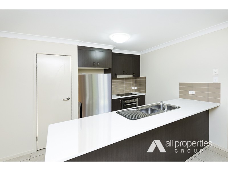 14 Serenity Court, Crestmead QLD 4132