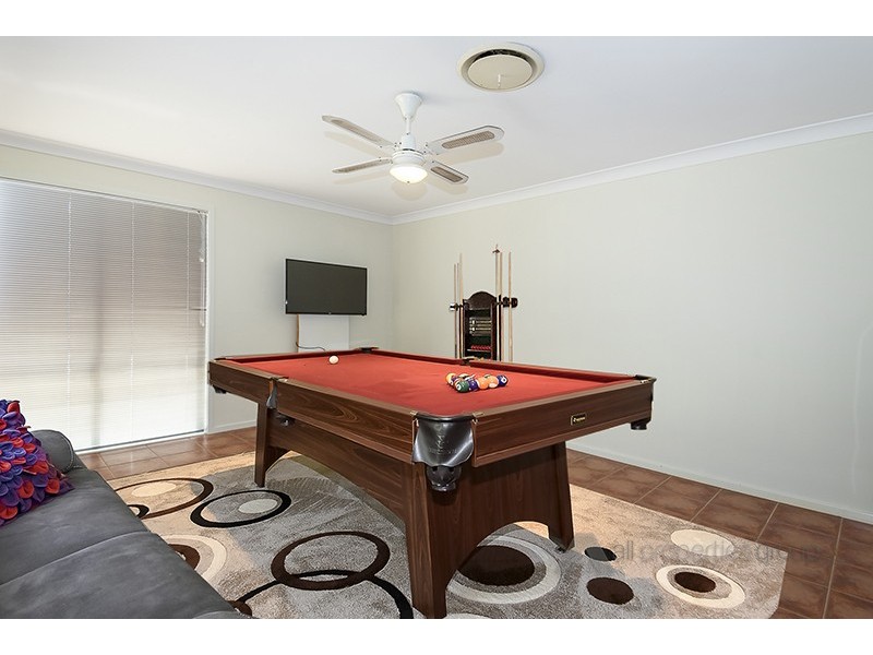 23 Fernhill Place, Parkinson QLD 4115