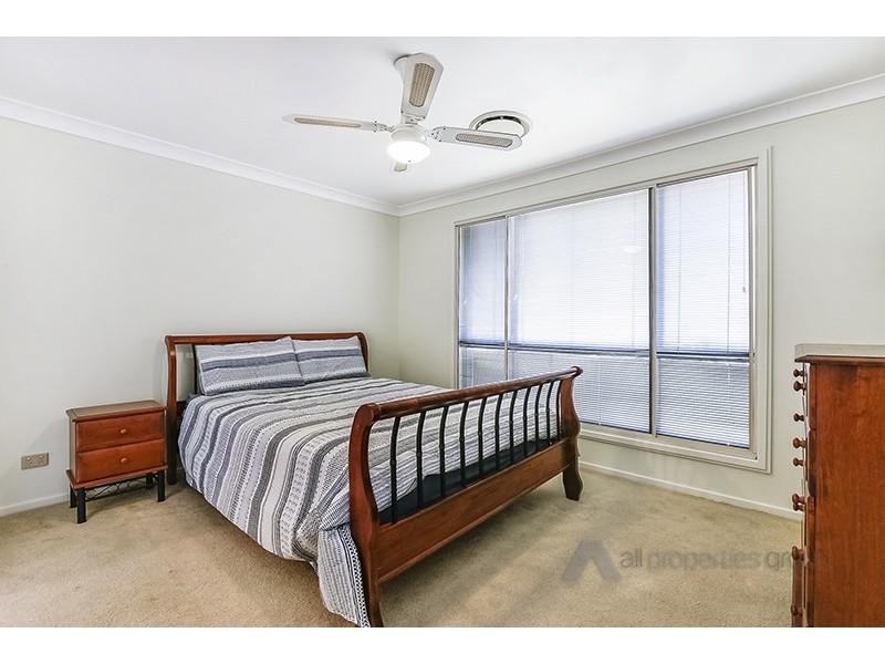 23 Fernhill Place, Parkinson QLD 4115