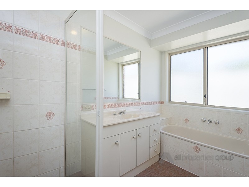 23 Fernhill Place, Parkinson QLD 4115