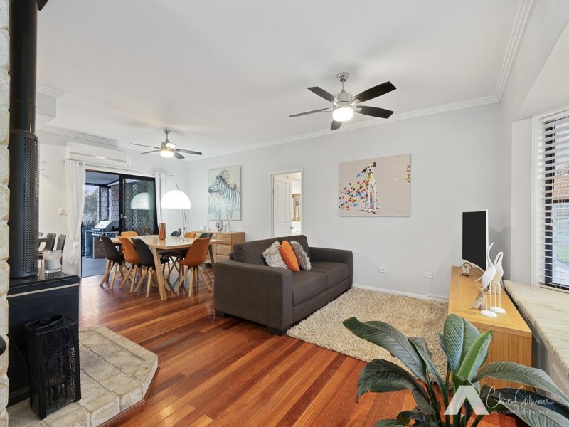 1-3 Sunbird Ct, Greenbank QLD 4124