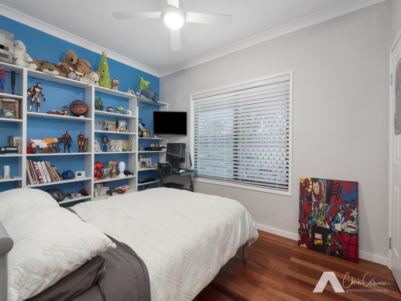 1-3 Sunbird Ct, Greenbank QLD 4124