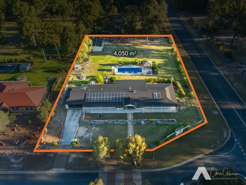 1-3 Sunbird Ct, Greenbank QLD 4124