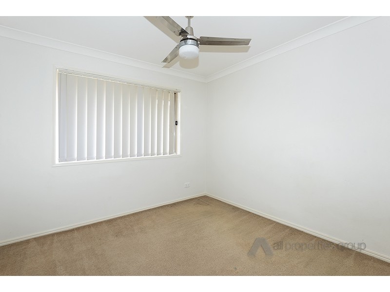 9 MARIGOLD AVENUE, Regents Park QLD 4118