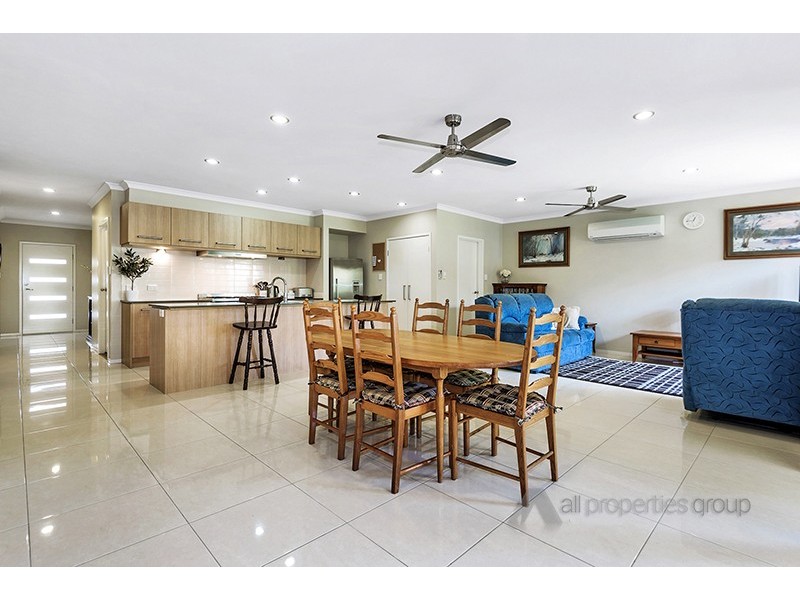 3 Bignonia Close, Heathwood QLD 4110