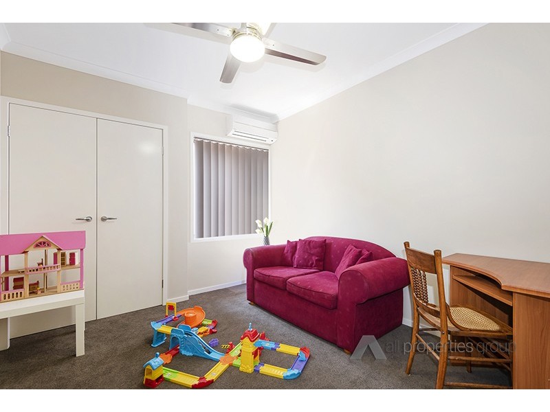 3 Bignonia Close, Heathwood QLD 4110