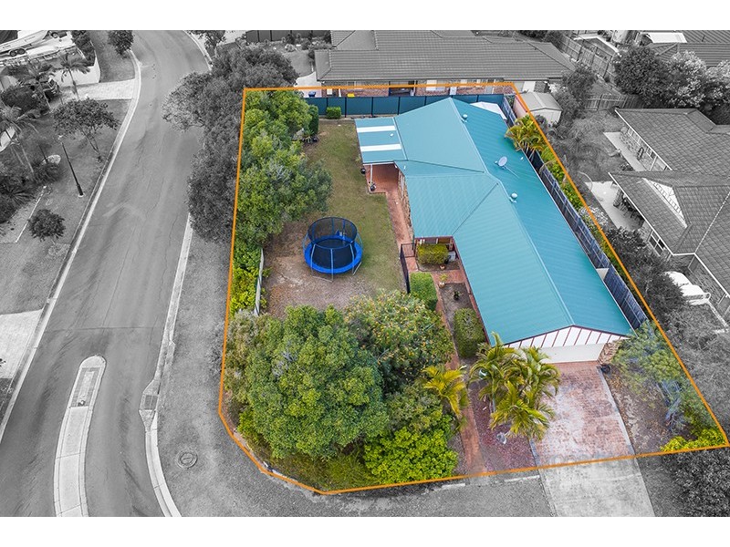 72 Balgownie Crescent, Parkinson QLD 4115