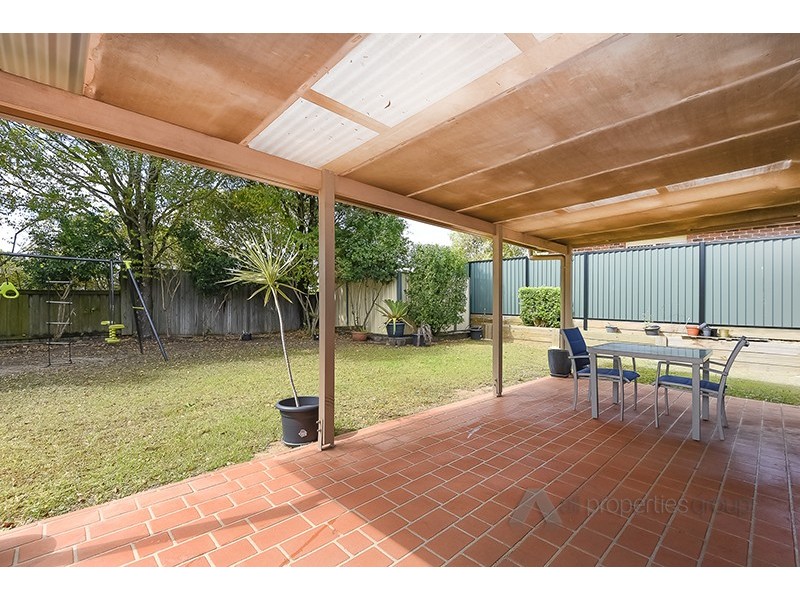 72 Balgownie Crescent, Parkinson QLD 4115