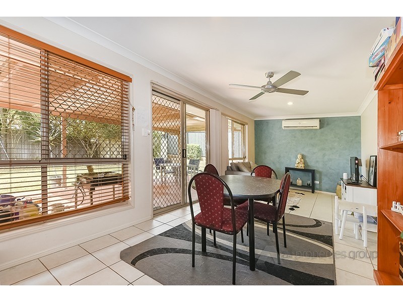 72 Balgownie Crescent, Parkinson QLD 4115
