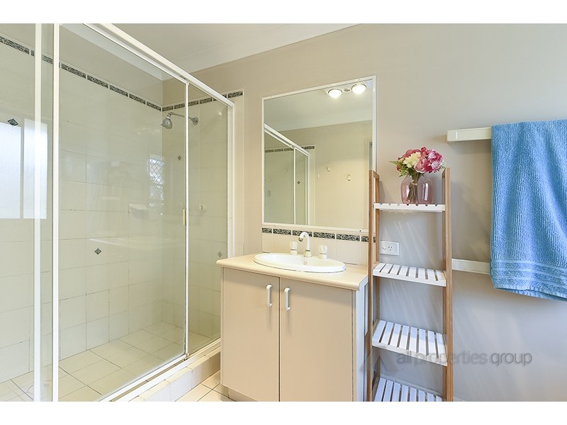 72 Balgownie Crescent, Parkinson QLD 4115