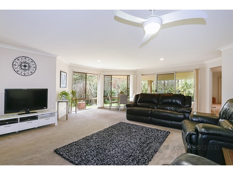 7 St Ives Circuit, Forest Lake QLD 4078