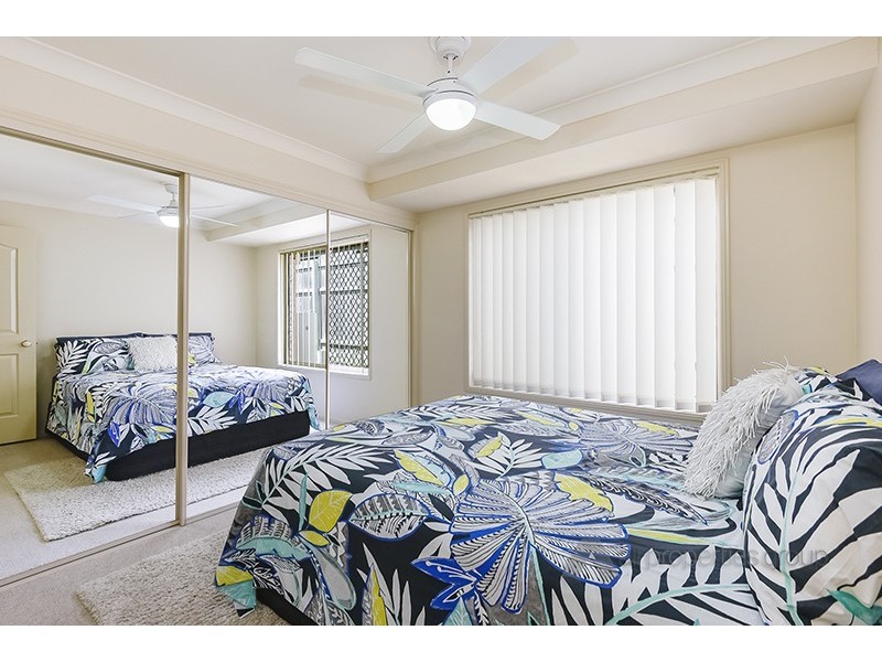 7 St Ives Circuit, Forest Lake QLD 4078