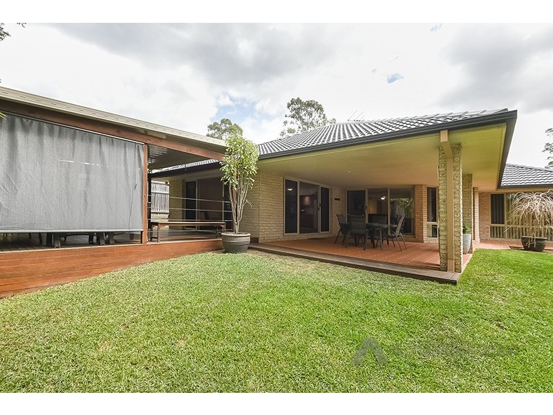 7 St Ives Circuit, Forest Lake QLD 4078