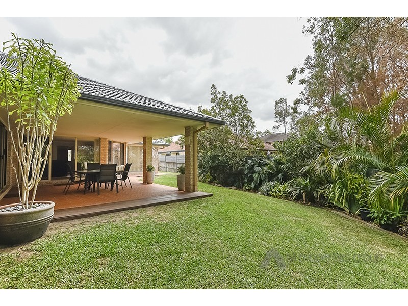 7 St Ives Circuit, Forest Lake QLD 4078