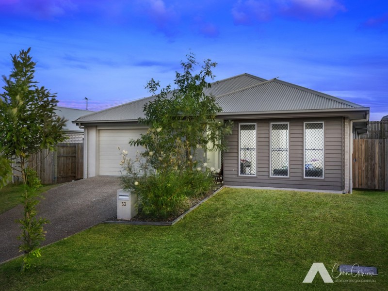 33 Mt Barney Crescent, Park Ridge QLD 4125