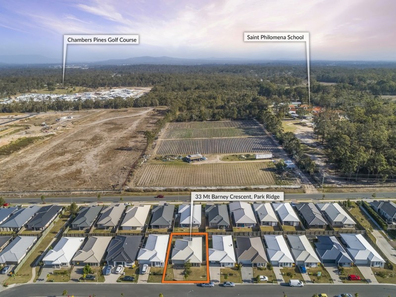 33 Mt Barney Crescent, Park Ridge QLD 4125