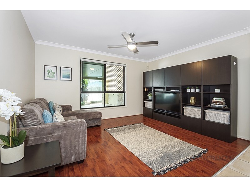 23 Kalbarri Street, Parkinson QLD 4115