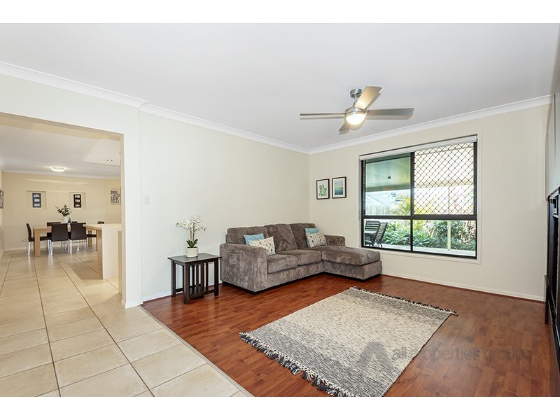 23 Kalbarri Street, Parkinson QLD 4115