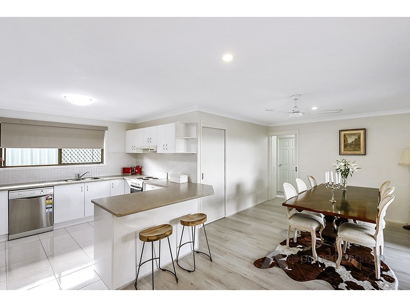 181 EMERALD DRIVE, Regents Park QLD 4118